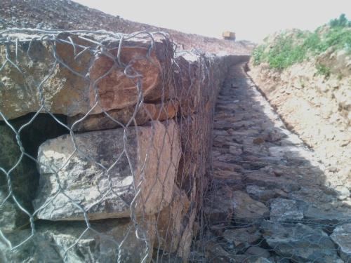 鉛絲石籠網(wǎng)