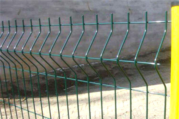 三折彎護欄網(wǎng)